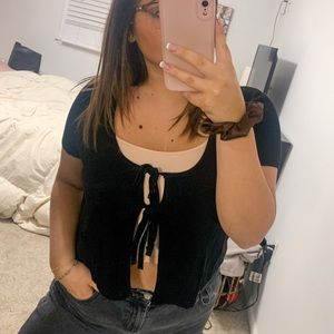 black short sleeve cropped cardigan